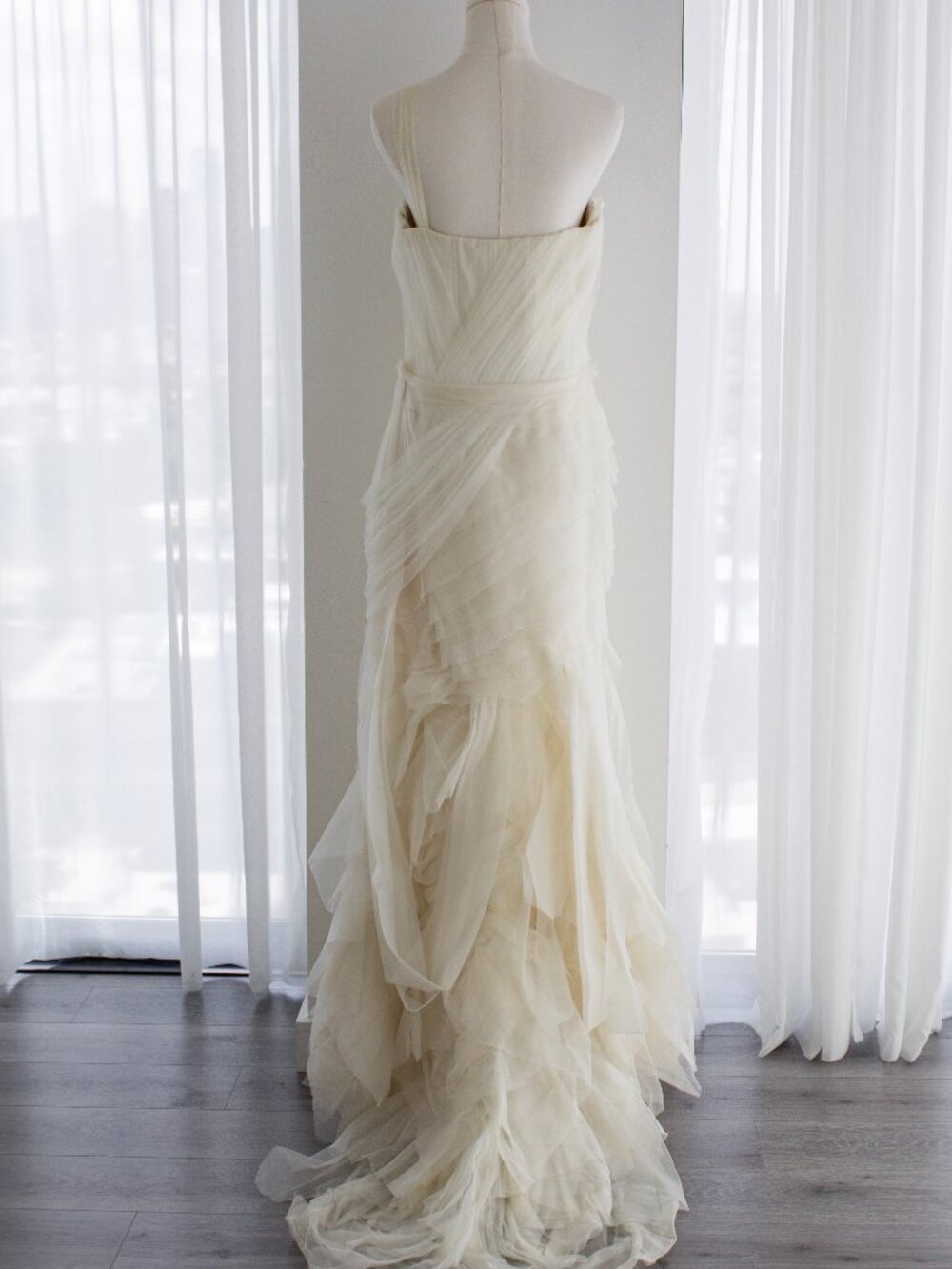 Vera Wang Farrah Ivory Gossip Girl Wedding Bridal Tulle Gown - Picture 9 of 16